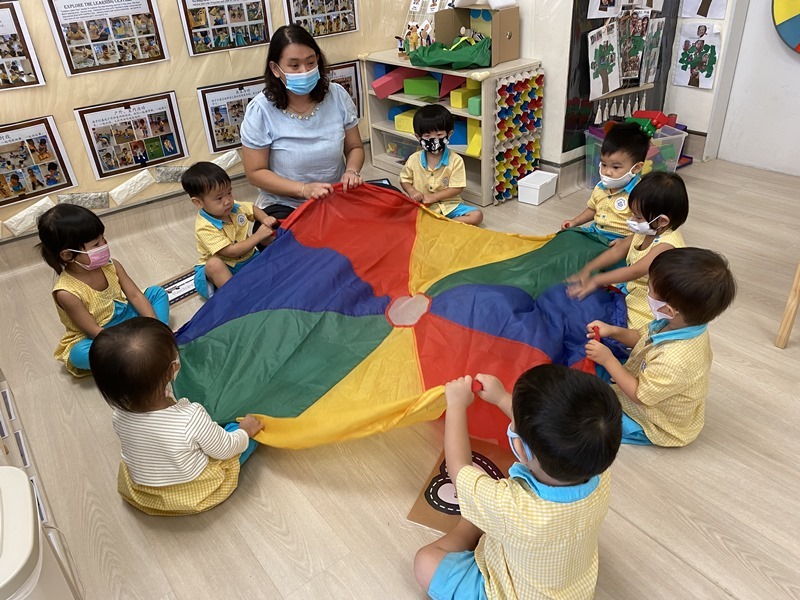 Joanne Lee, English Teacher at Little Skool-House (At-Republic-Polytechnic), engaging her students in an activity. Joanne was a finalist for the Outstanding Early Childhood Educarer award at this year's ECDA Awards.